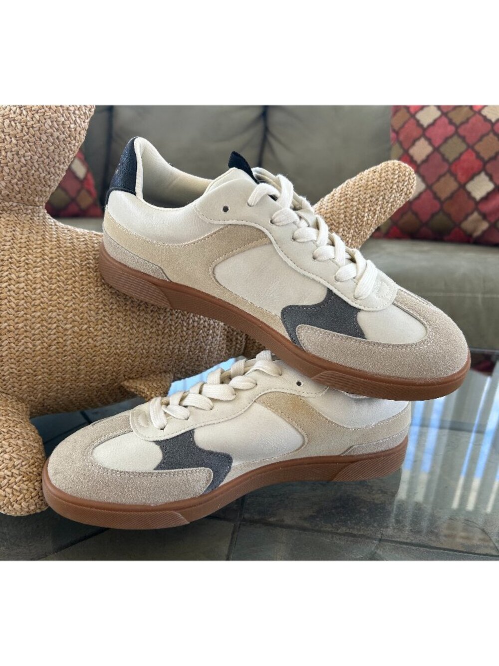 Womens Blowfish Malibu Cream and Gray Low-Top Sneakers SZ 8 1/2 New Never Worn